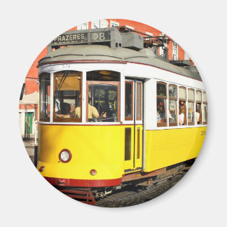 Aimant Tram 28, Lisbon, Portugal