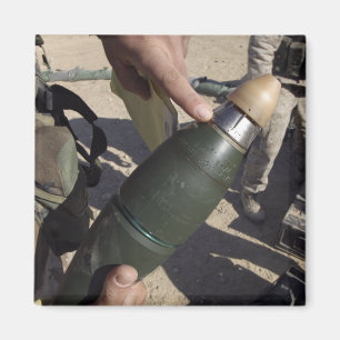 Aimant Un chef d'équipe indique un délai