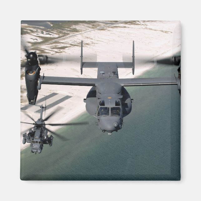Aimant Un CV-22 Osprey et un MH-53 Pave Low (Devant)