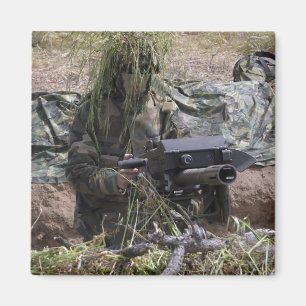 Aimant Un soldat avec lance-grenades MK-19