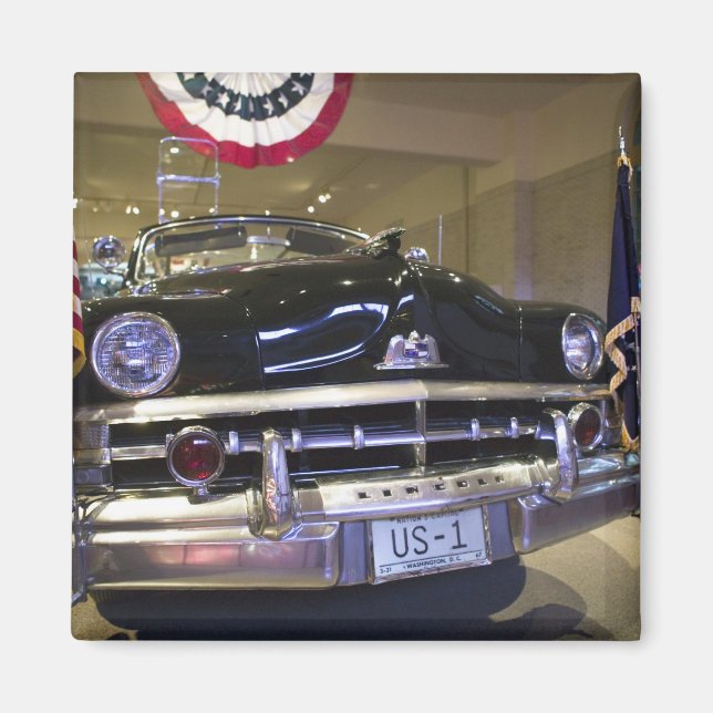 Aimant USA, Michigan, Dearborn : The Henry Ford Museum, 2 (Devant)
