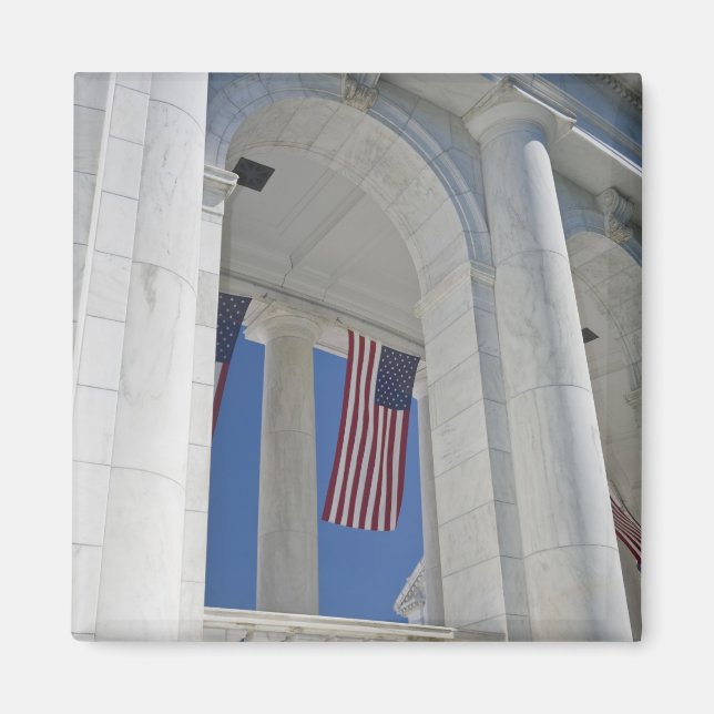 Aimant USA, VA, Arlington. Les drapeaux américains sont s (Devant)