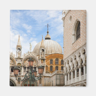 Aimant Venise, Vénétie, Italie - Les oiseaux sont perchés