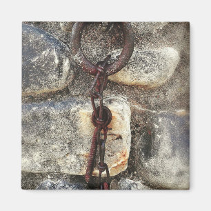 Aimant Vieux métal et rochers