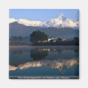 Aimant Vue de Macchapuchhre au-dessus de lac Pokhara,