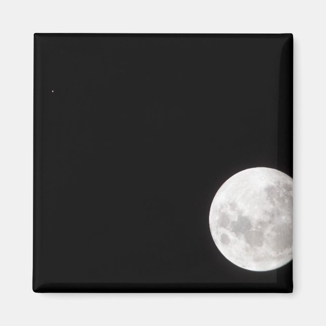 Aimant Vue d'une pleine lune, montre aussi Mars (Devant)