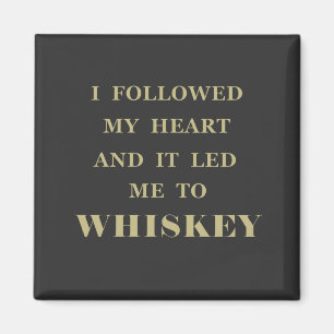 Aimant Whiskey cite d'étranges paroles d'alcool