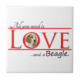 Aimez un carreau de céramique de beagle