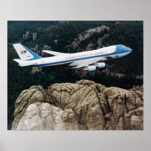 Air Force One survole le mont Rushmore Poster