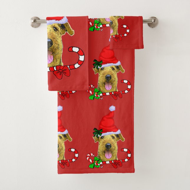 Airedale Terrier Christmas Bath Towel Set (Insitu)