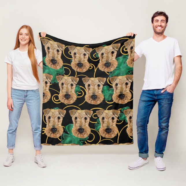  AIREDALE TERRIER     FLEECE BLANKET (In Situ)