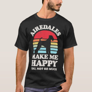 Airedale Terriers Make Me Happy Sunset Retro for M T-Shirt