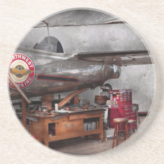 Airplane - The repair hanger Coaster