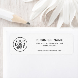 Ajoutez votre logo d'entreprise et votre adresse d