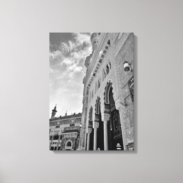 Al Haram Mosque Canvas Print (Front)