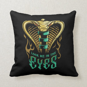Aladdin   Look Me In The Eyes Throw Pillow