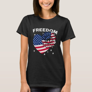 Alaskan Malamute Dog Sunflower Heart American Flag T-Shirt