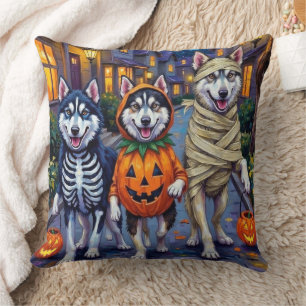 Alaskan Malamute Dogs Trick-or-Treating Halloween Throw Pillow