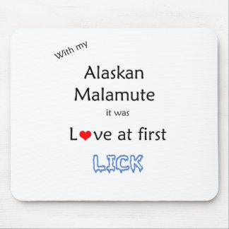 Alaskan Malamute Lick Design Mouse Pad