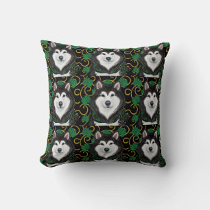 Alaskan Malamute                 Throw Pillow