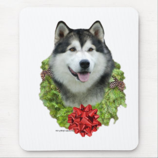 Alaskan Malamute Wreath Mouse Pad