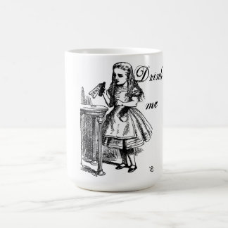 Alice au pays des merveilles "me boivent" tasse