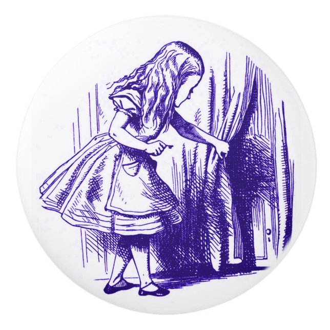 Alice dans le bouton de pourpre de rideau du pays (Devant)