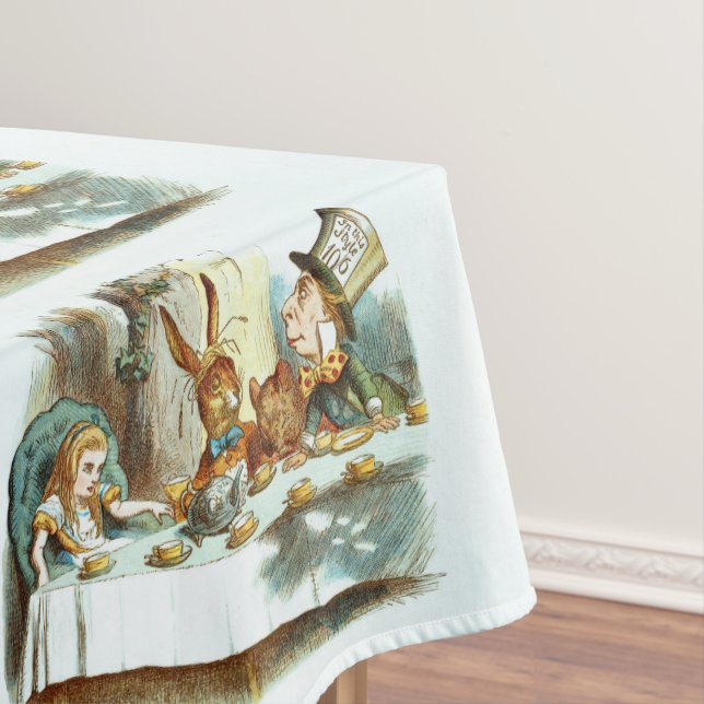 ALICE IN WONDERLAND TEA PARTY TABLECLOTH (In Situ)