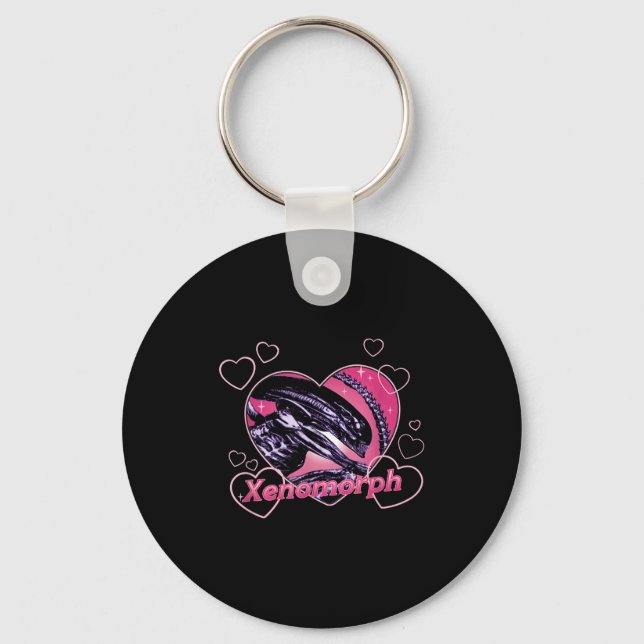 Alien 3 Valentine's Day Loving Xenomorph Heart Rtr Keychain (Front)