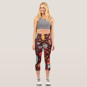 Alien Cartoon: Vintage Space Fun Capri Leggings