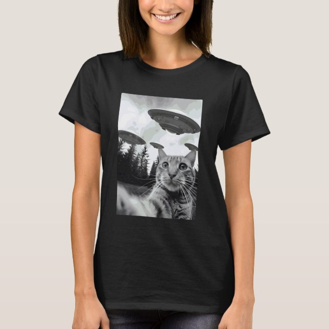 Alien Cat Selfie T-Shirt (Front)