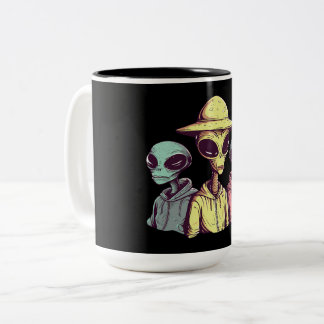 Alien Duo Coffee Mug – Retro Sci-Fi