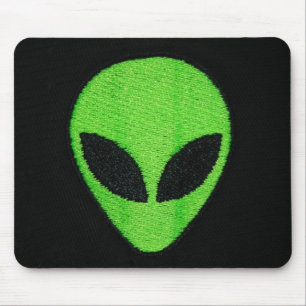 Alien, Green face Mouse Pad