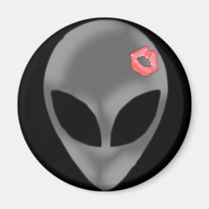 *Alien Kisses* Magnet