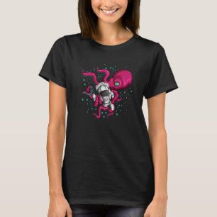 Alien Octopus Holds Astronaut Cosmonaut Space Fish T-Shirt
