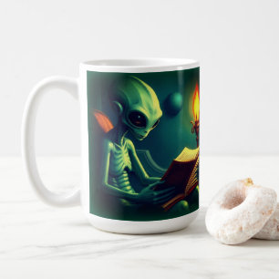 ALIEN READING COFFEE MUG