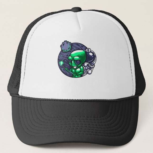 Alien Selfie Snap For Astronomer Teacher Space Fan Trucker Hat (Front)
