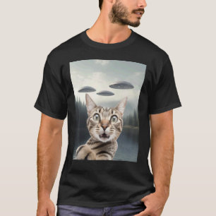 Alien UFO Ca Ca for Cat DadMom T-Shirt