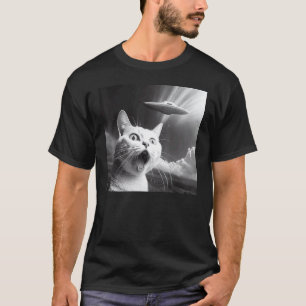 Alien UFO Funny Cat T-Shirt