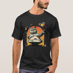 Alien UFO  Weird Cat T-Shirt