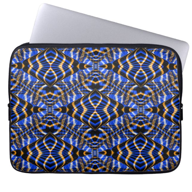 Alien watch.... laptop sleeve (Front)
