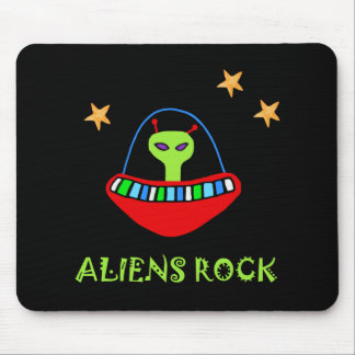 aLiEnS rOcK! Mouse Pad