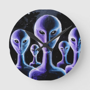 Aliens round clock
