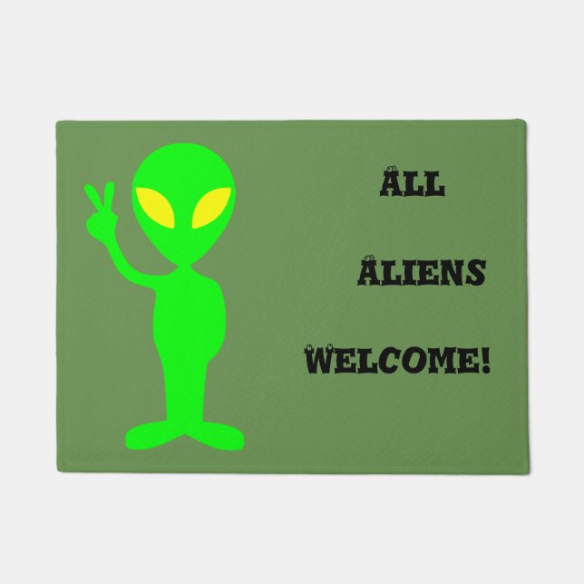 "All Aliens Welcome!" Funny Doormat (Front)