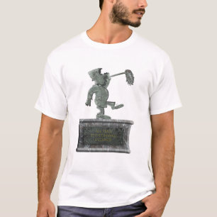 “All hail the cunning cleaner”  T-Shirt