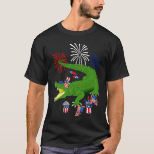 Alligator Holding American Flag Sunglasses Happy 4 T-Shirt