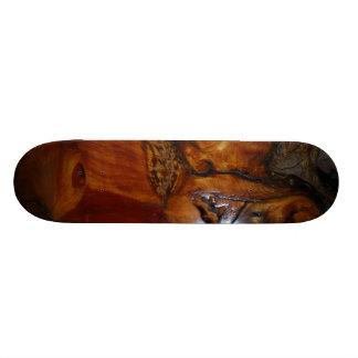 ALLIGATOR JUNIPER IMAGE SKATEBOARD