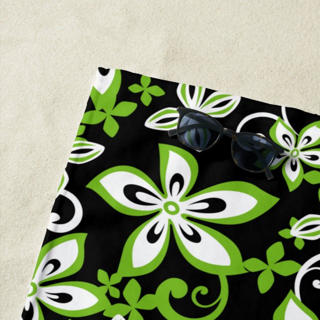 ALOHA HAWAII (BLACK/LIME) BEACH TOWEL (In Situ)