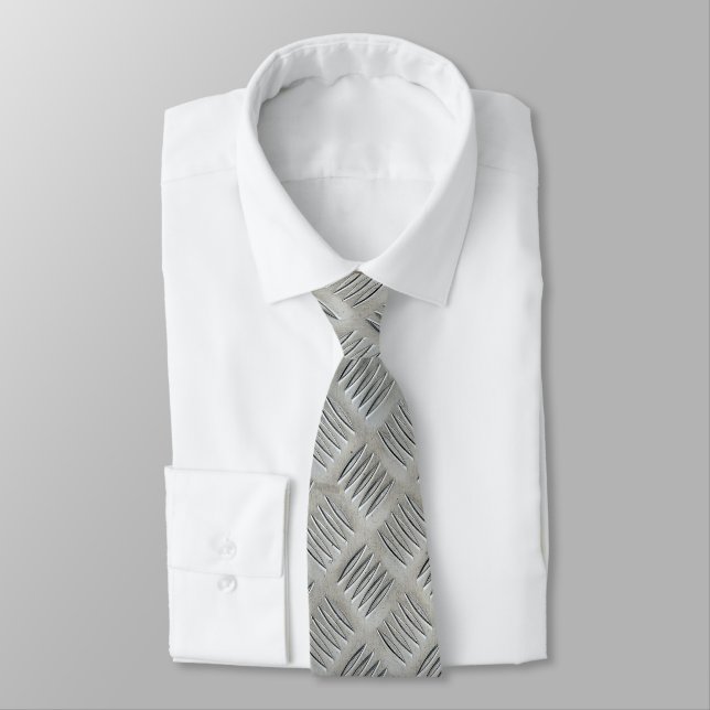 Aluminum Texture Diamond Pattern Tie (Tied)