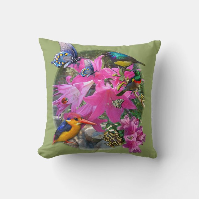 Amaryllis-flower Garden meeting Throw Pillow (Front)